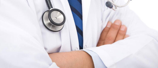 Герпес под носом, симптомы, причины и лечение