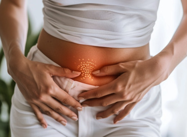 Боль с правой стороны живота: причины Фото