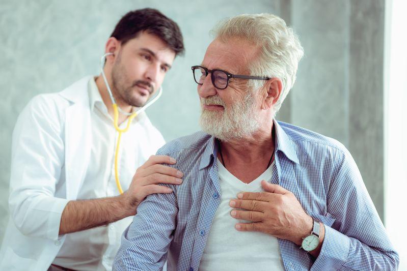 Первые признаки инсульта у мужчин