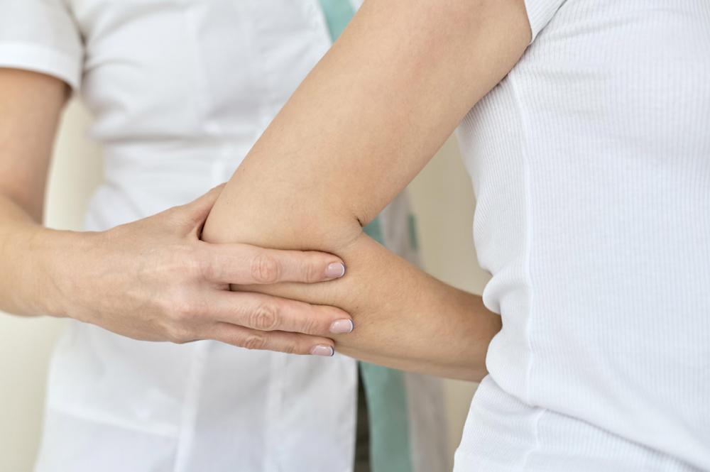 Неврит локтевого нерва: симптомы, лечение