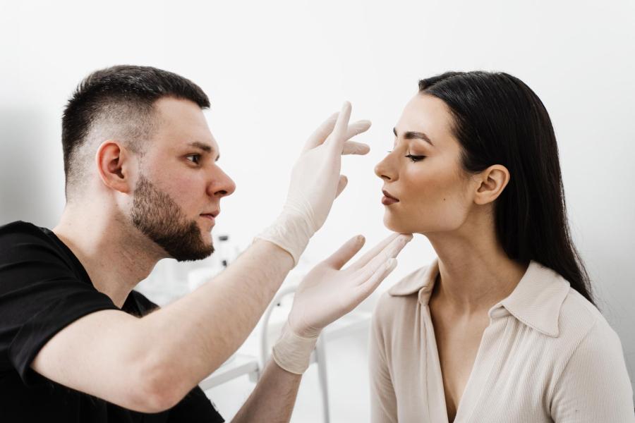 Перелом носа со смещением