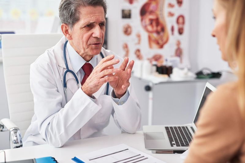 Паховый лимфаденит: Симптомы у женщин