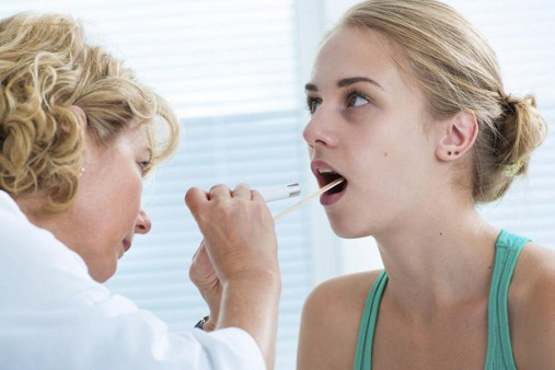 Подготовка к удалению полипов в носу Подготовка к удалению полипов в носу