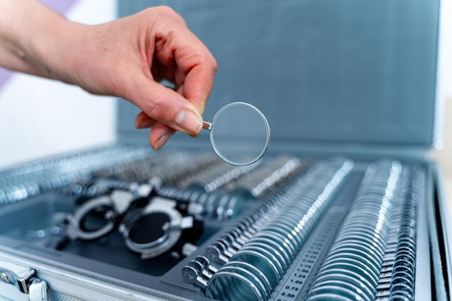 Диагностика зрения для подбора очков Подбор очков