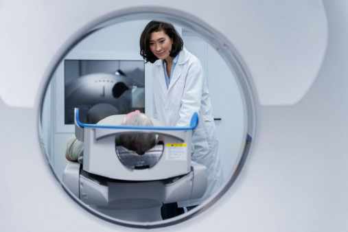 Этапы МРТ коленного сустава: Подготовка 