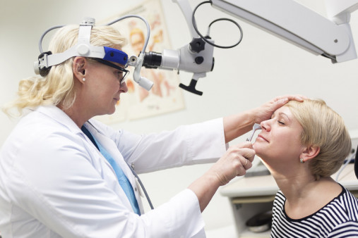 Как удаляют полипы в носу Как удаляют полипы в носу