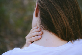 Покраснение на шее