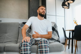 Боль в правом боку: колющая, резкая, острая